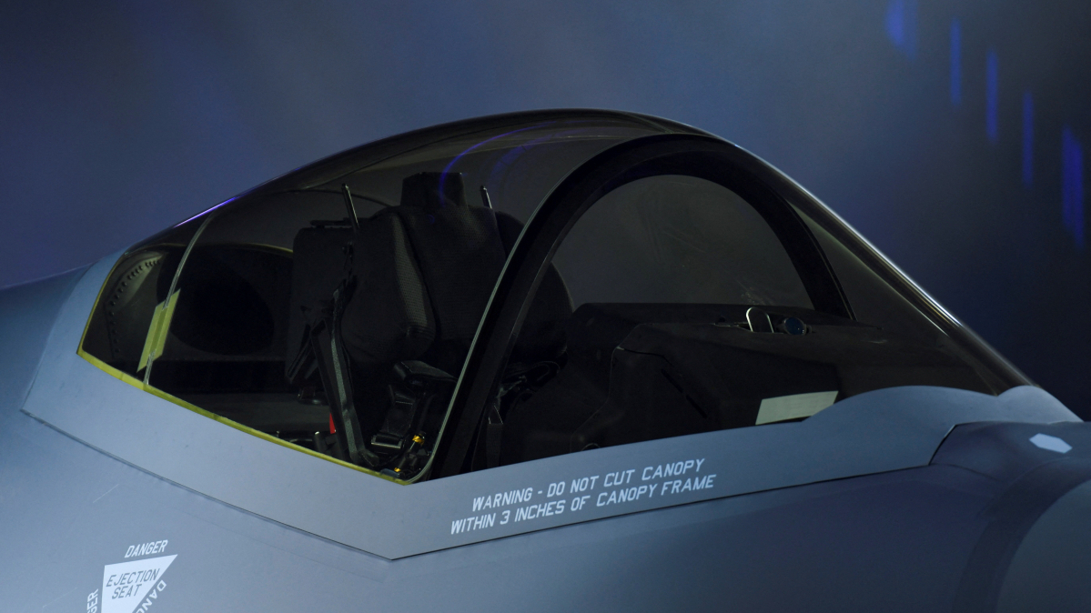 U.S. ambassador calls on Portugal to purchase F-35 jets and align with leading air forces