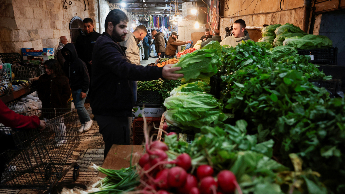 U.S. to grant first-ever passport services in West Bank