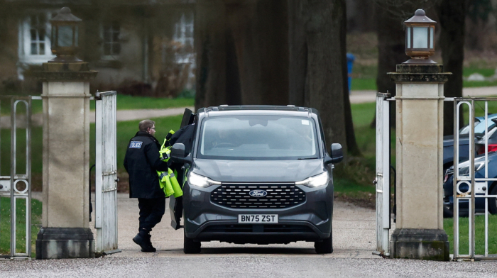 UK police end search of Andrew Mountbatten-Windsor’s home as MPs back release of trade envoy files