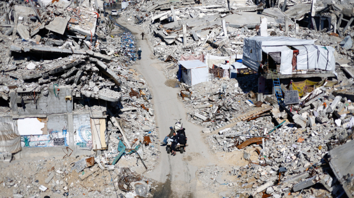 Israeli airstrike in Gaza kills six Palestinians