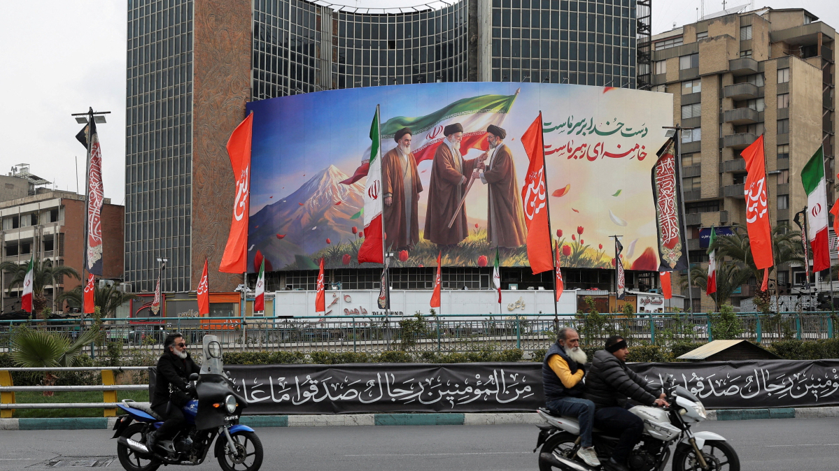 U.S. warns of 'most intense' day of attacks so far: Middle East conflict on 10 March