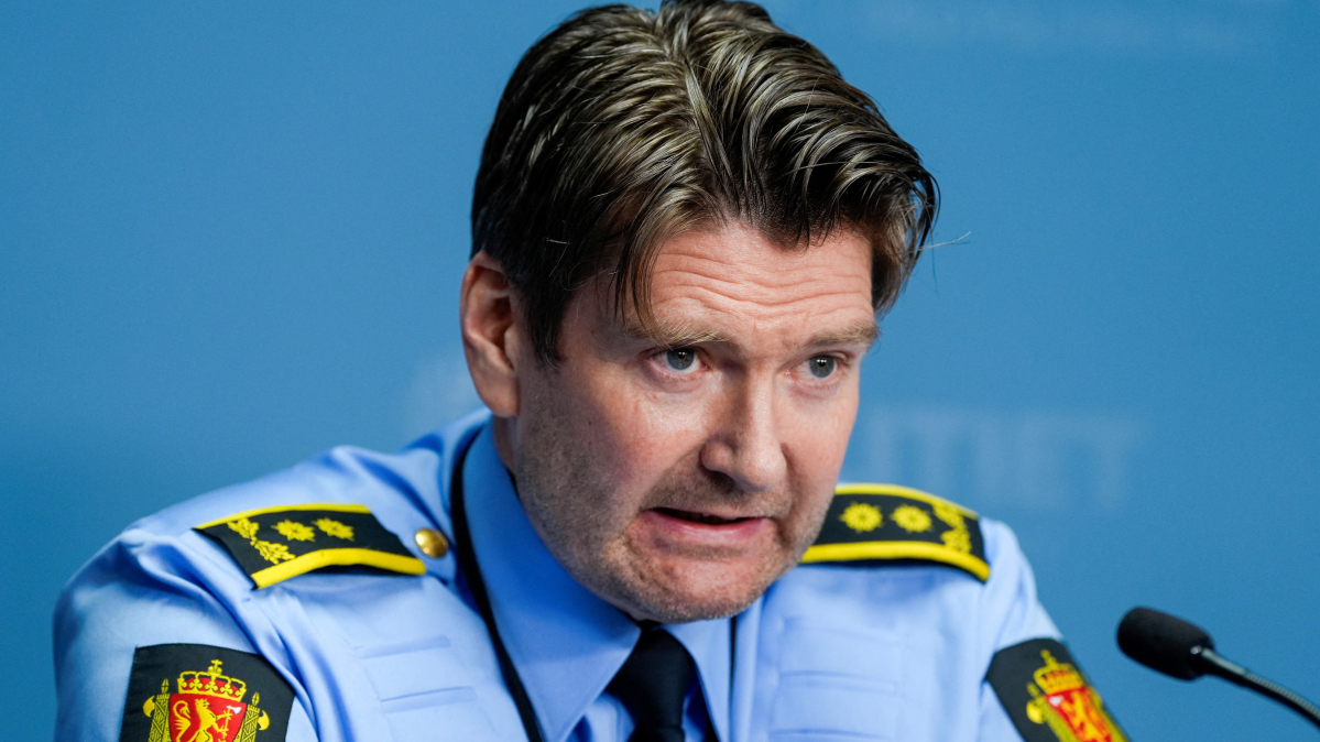Norway police arrest three over U.S. embassy bombing