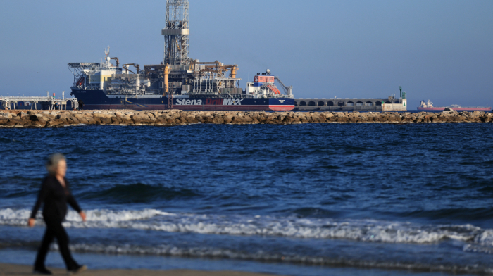 EU set to ease gas approval rules to secure supplies