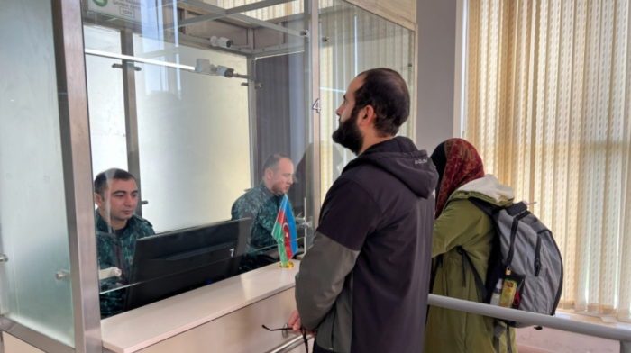 Six more people evacuated from Iran to Azerbaijan