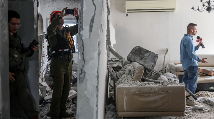 Israel set to approve mobilisation of 450,000 reserve troops as ground attacks in southern Lebanon step up