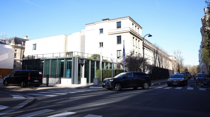 Washington and Beijing hold low-key trade negotiations in Paris