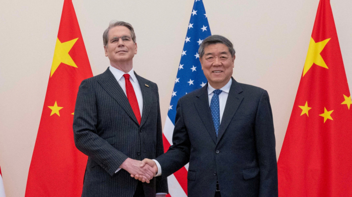 China balances U.S. trade progress with stronger France economic links