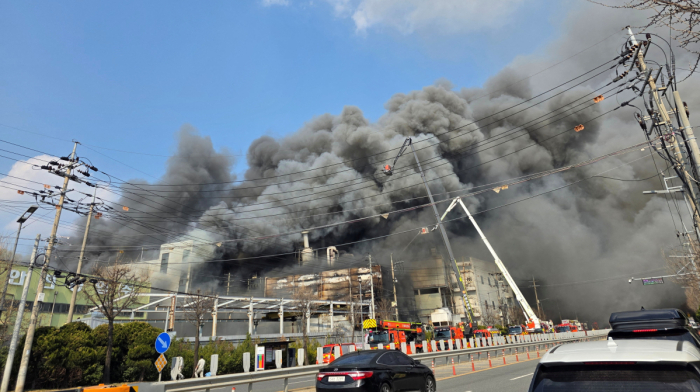 South Korea factory fire kills 14 in Daejeon, leaves dozens injured