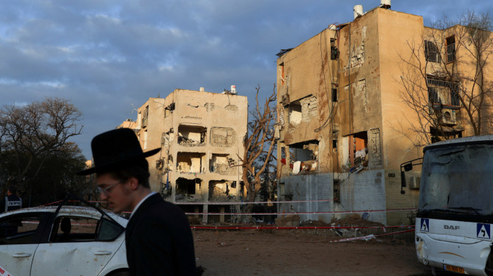 Iran warns of strikes on Middle East energy sites if U.S. attacks its power plants - Latest on Middle East crisis