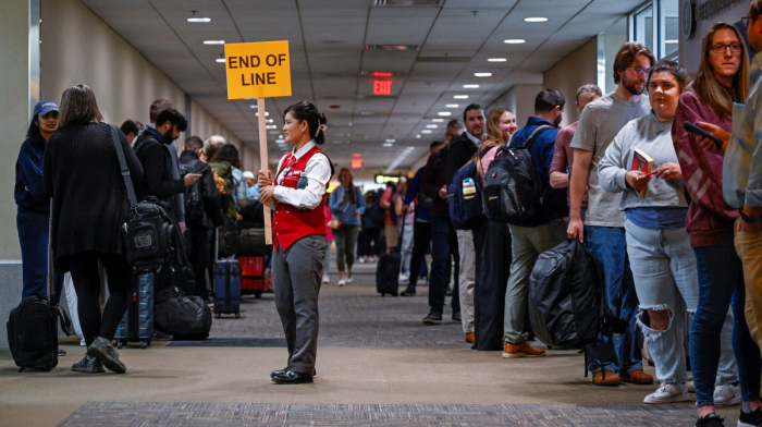 U.S. Congress fails to end DHS funding deadlock as airport disruption fears grow