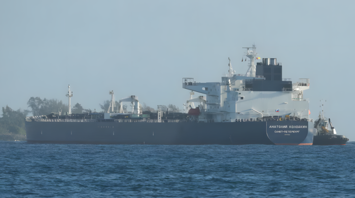 Russian oil tanker begins discharging cargo in Cuba's Matanzas terminal