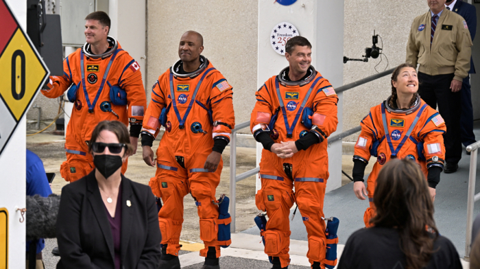 Artemis II: NASA prepares for first crewed Moon mission in decades