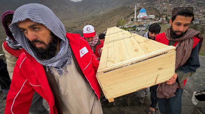 Afghanistan and Pakistan hold talks in China as Beijing seeks to ease rising tensions