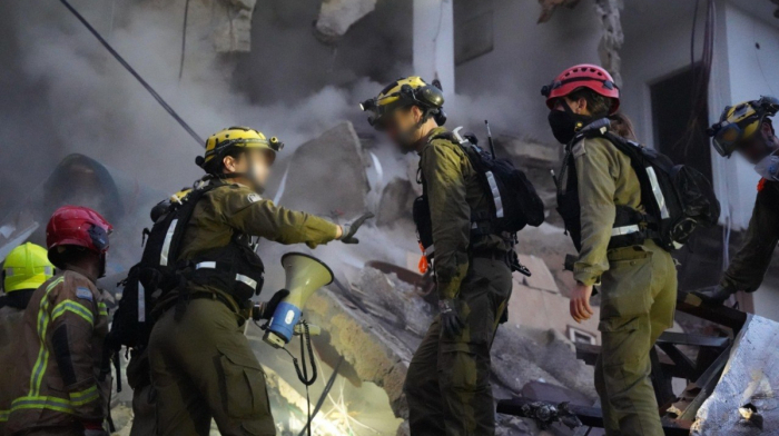 Iran military: Expect much more 'devastating and widespread' retaliation if civilians are hit - Monday, 6 April