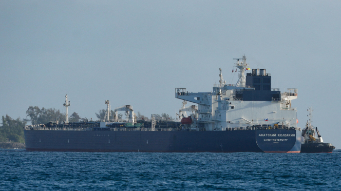 Russia oil tax revenue doubles to $9 billion amid Iran crisis