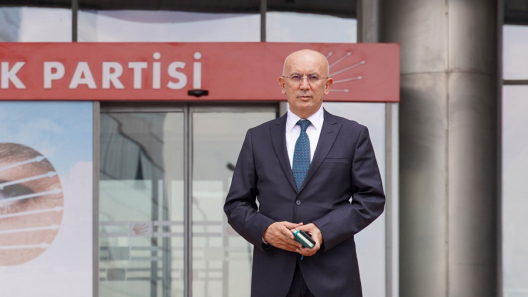 CHP Ankara chair Ümit Erkol detained in İzmir corruption probe