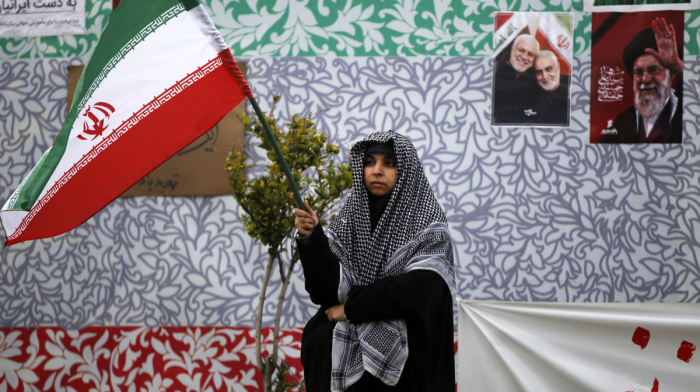 Iran declares “decisive victory” and signals new phase in Strait of Hormuz control