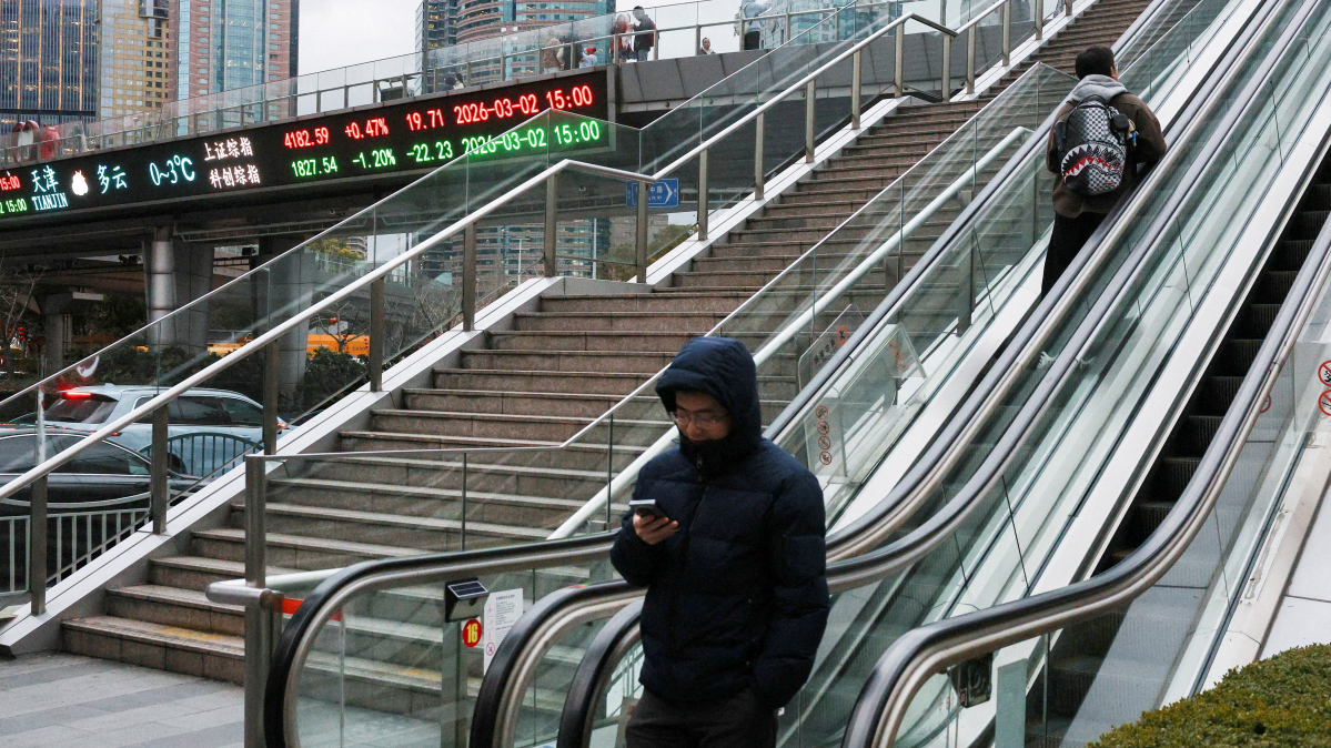 China's trade slows as Middle East conflict drives up global costs