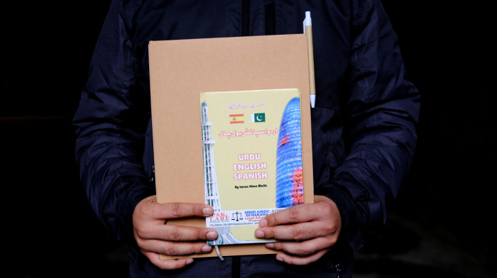 Spain’s migrant amnesty plan faces strike threat from immigration officers