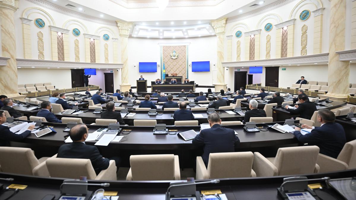 Kazakhstan ratifies Tajikistan treaty and UK partnership deal
