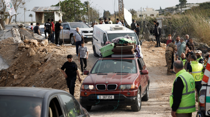 Iran signals strategic edge as Hormuz closure complicates U.S. talks - Middle East conflict on 19 April