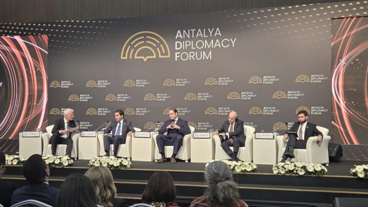 Armenia signals progress on U.S.-backed TRIPP corridor at Antalya forum