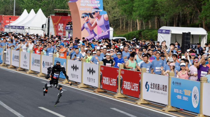 Chinese humanoid robots outrun humans in Beijing half-marathon