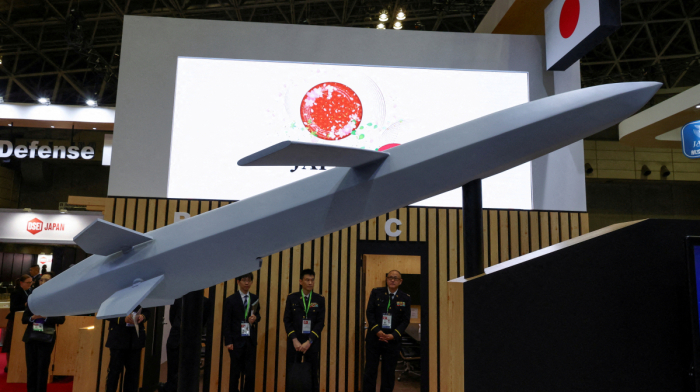 Japan opens door to global arms market with overhaul of defence export rules