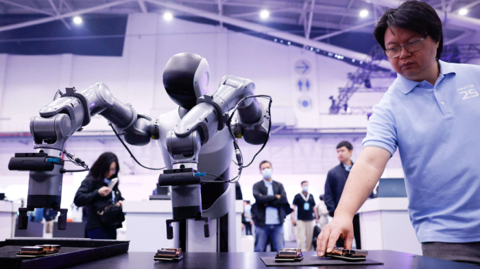 AI boom lifts Taiwan’s markets but raises risks