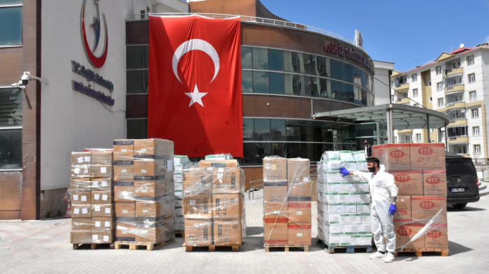 Türkiye dispatches medical aid to Iran amid ongoing humanitarian efforts