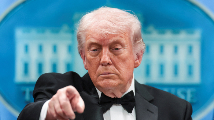 Trump urges Iran to 'pick up the phone' as Araghchi visits Pakistan, Oman and Russia for further talks