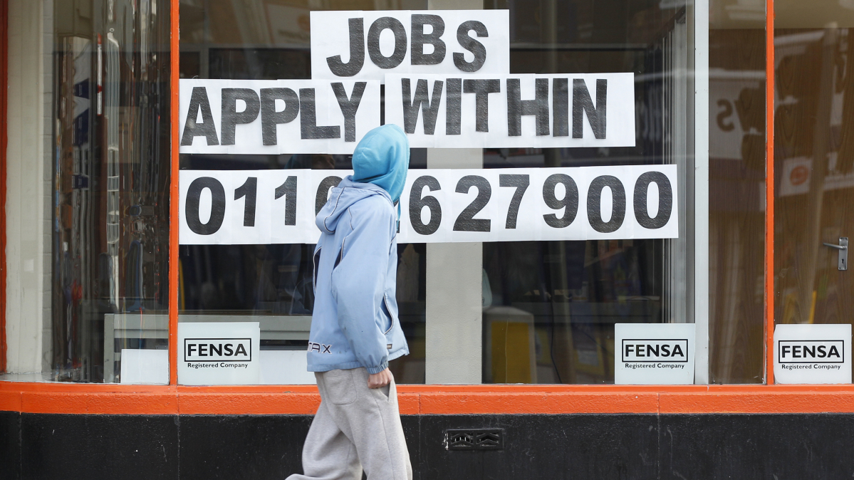 UK NEET rate nears one million as health and jobs pressures grow