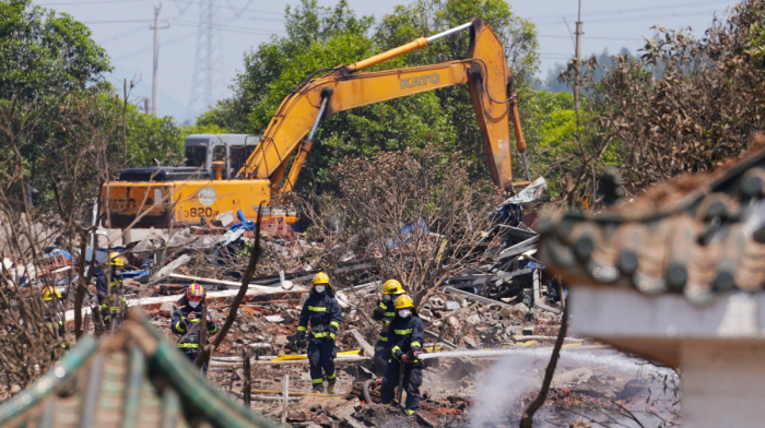 Blast at fireworks factory in Hunan Province, China, kills dozens, Xi calls for probe, state media says