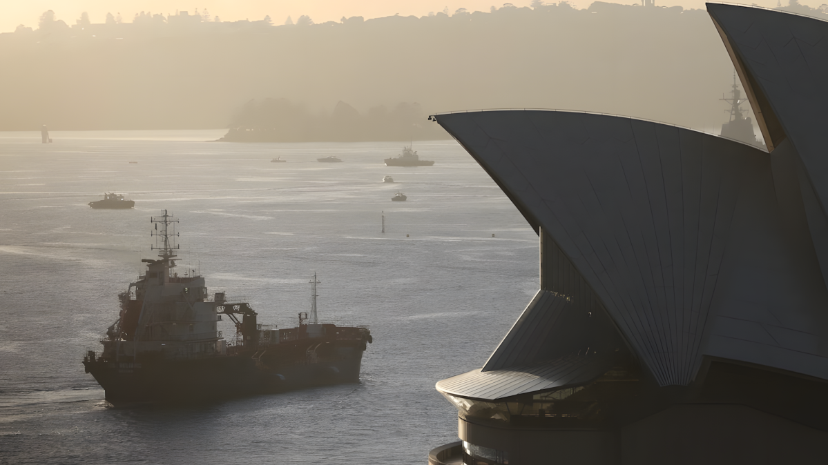 Australia to build 1bn-litre fuel reserve to boost energy security