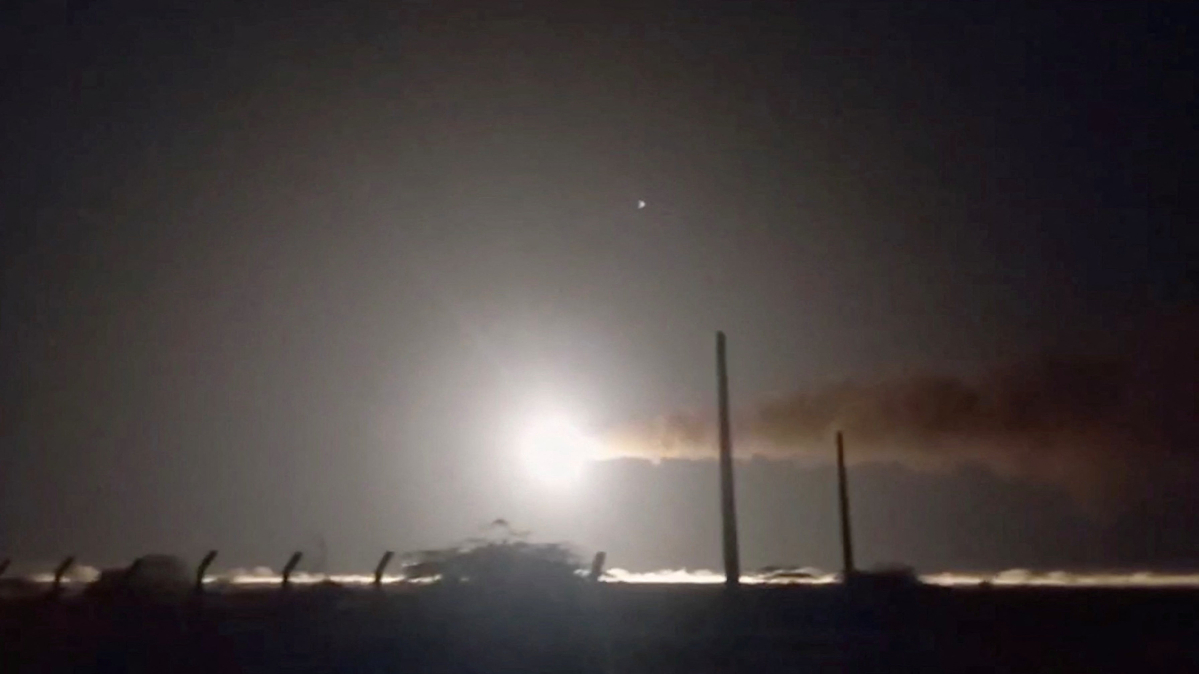 U.S. launches 'retaliatory strikes' on Iran as Tehran's military accuses Washington of breaching ceasefire