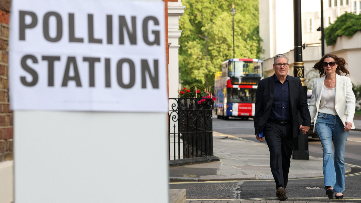 Starmer under pressure as Labour suffers heavy local election losses