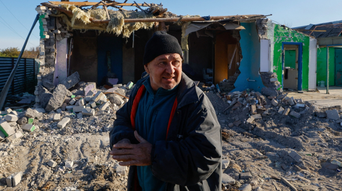Trump hails prisoner release from Belarusian and Russian detention, as ceasefire falters