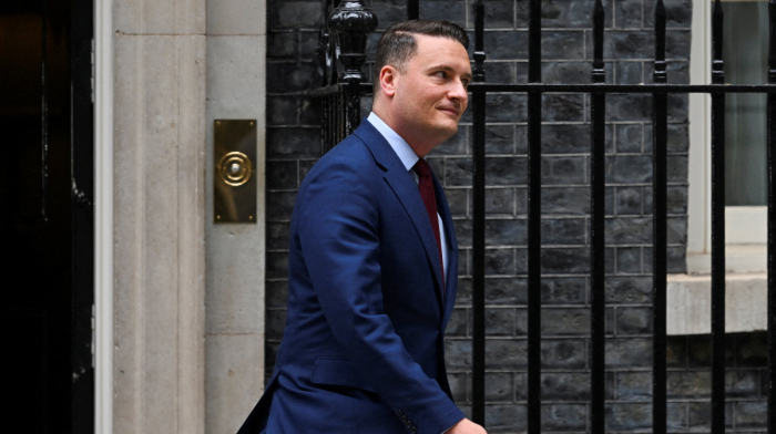 Streeting: Loyal Minister or Prime Minister‑in‑Waiting?