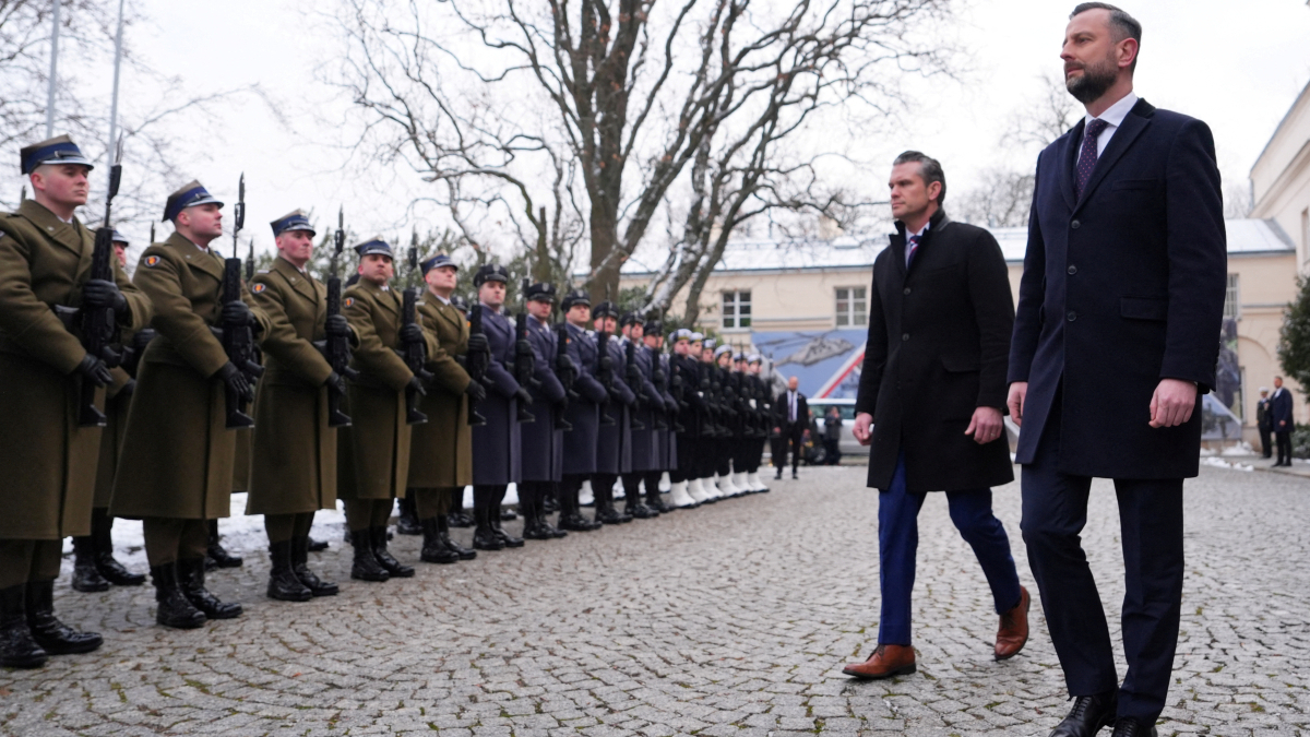 U.S. scraps deployment of 4,000 troops to Poland
