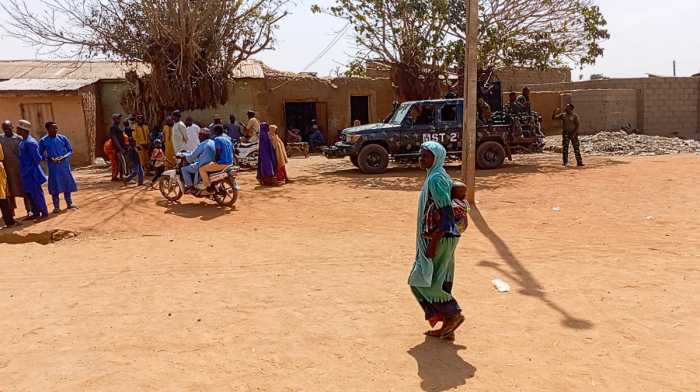 Gunmen storm village in northwest Nigeria, killing at least 10