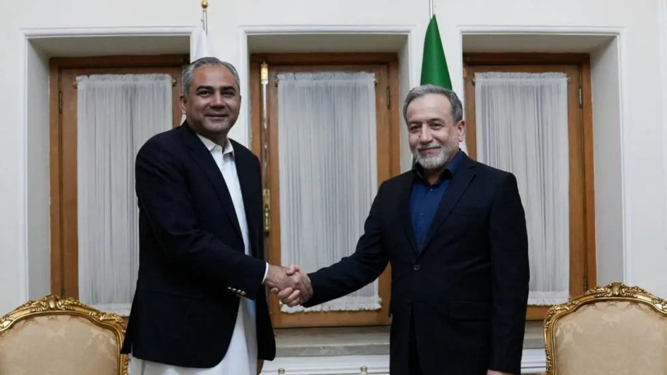 Iran says it remains committed to diplomacy with U.S. while strengthening defences