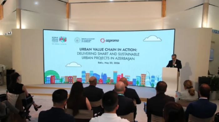 Azerbaijan showcases smart city model at WUF13 urban development panel