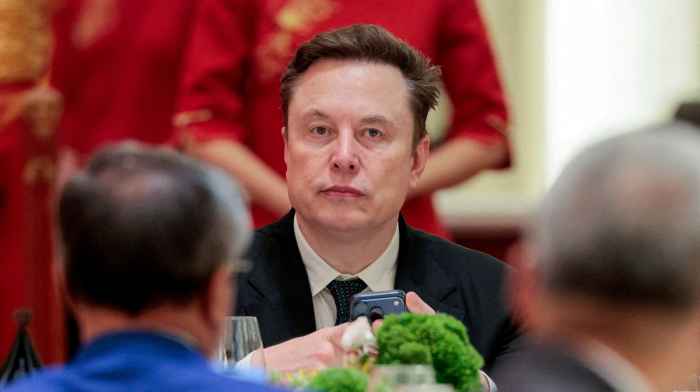 FAA tells Elon Musk's SpaceX to boost reliability for extra launches
