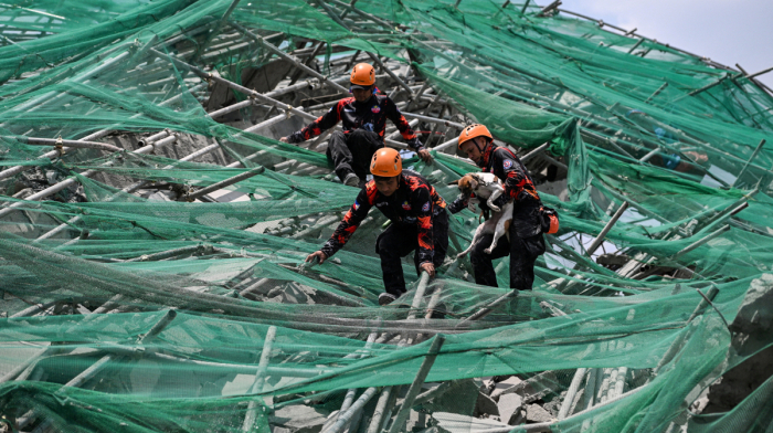 Philippine building collapse: Death toll rises to three, 17 still missing