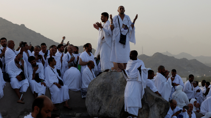 In photos: Muslims take part in Hajj pilgrimage's most important day