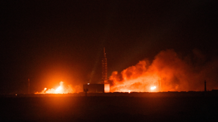 Blue Origin rocket explodes during test, major setback in race with SpaceX