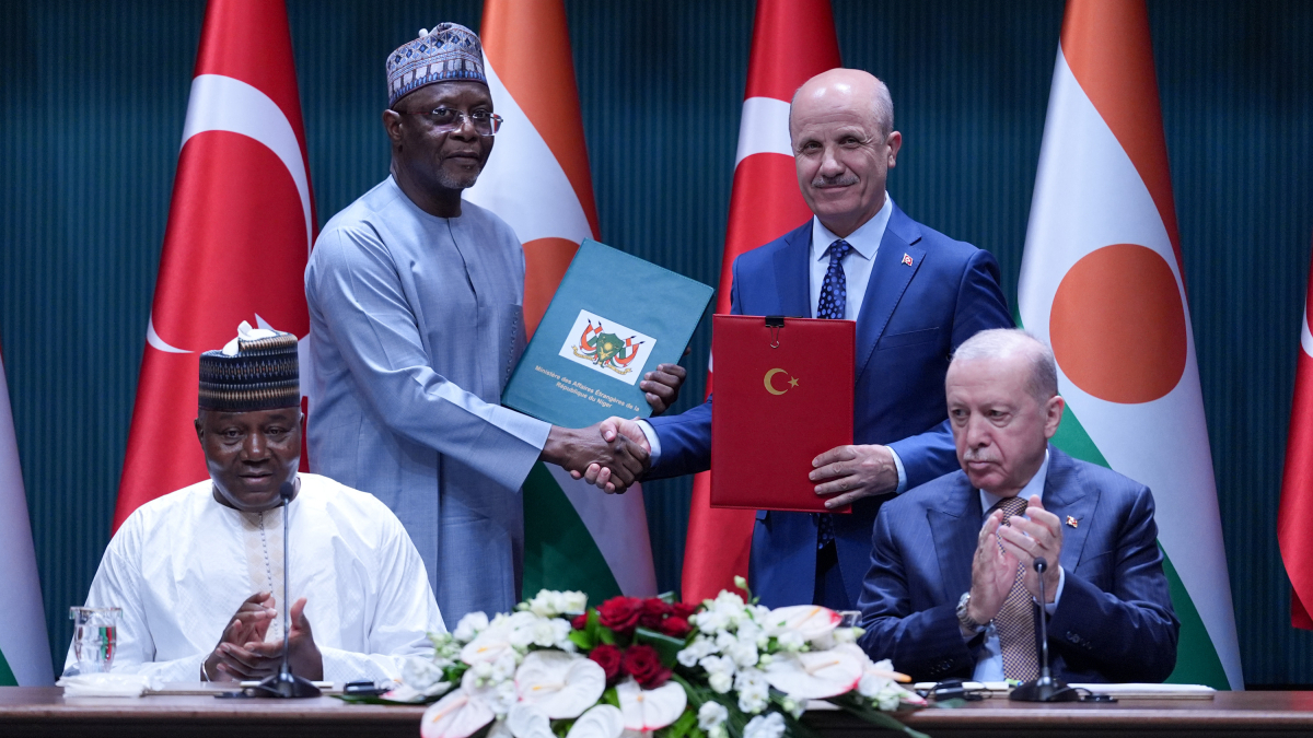 Erdogan hosts leader of Niger, signalling interest in Africa’s Sahel region