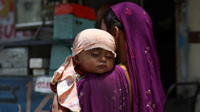 Karachi swelters as heatwave drives feels-like temperatures to 48°C