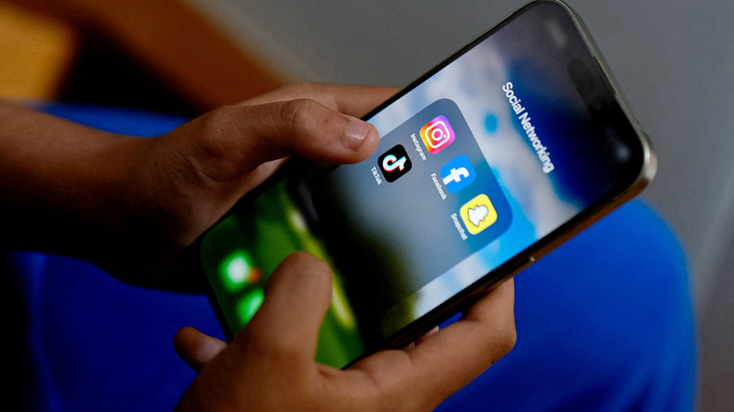 canada social media ban under 16 digital safety bill