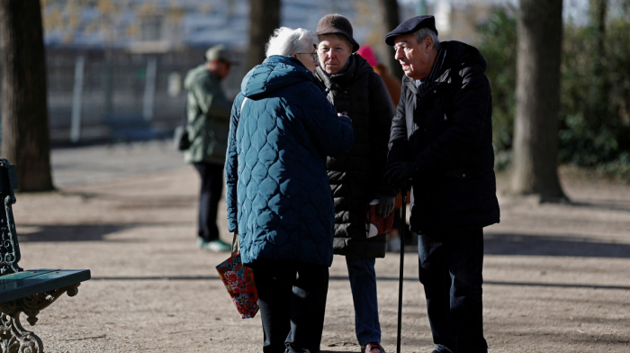 France faces deeper pension deficit as population ages